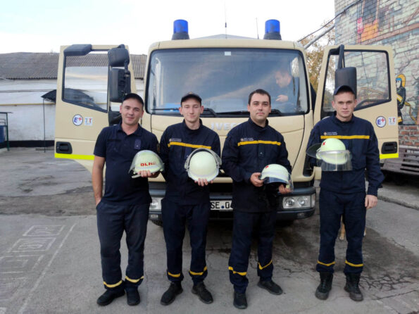 Ukrainische Feuerwehr erhält Logistik-Lkw